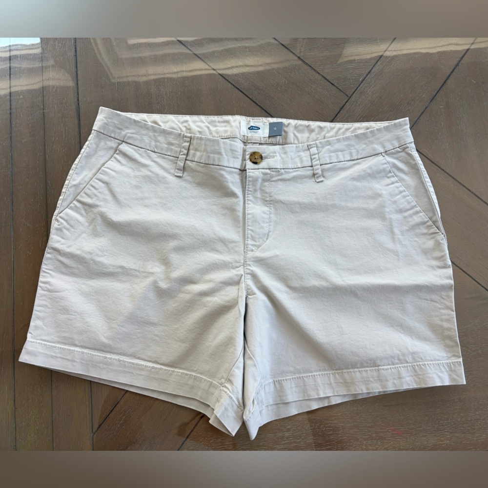 Old Navy Women’s Shorts Size 12